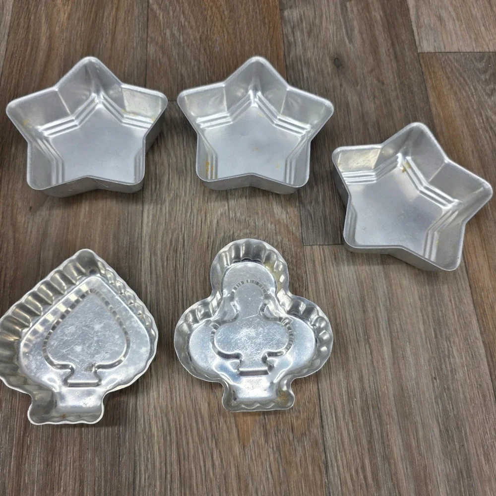 Vintage Aluminum Mini Cake Jello Molds Stars Hearts Playing Card Suits Set‎ of 8